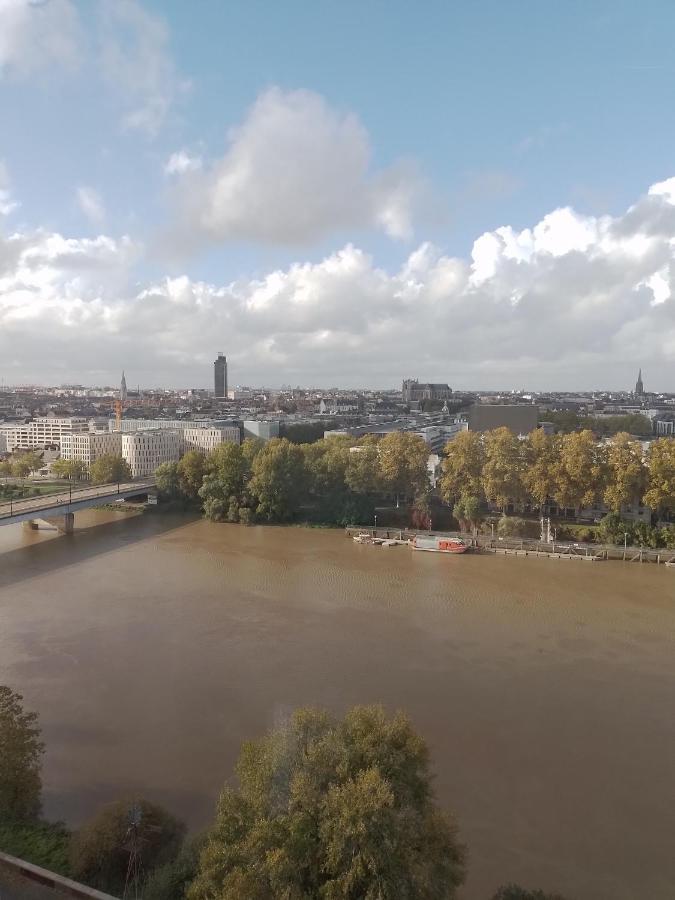 Appartement Standing Vue Panoramique Sur Nantes Exterior photo